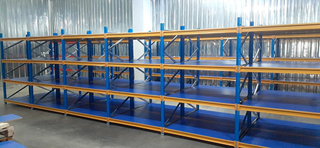 Medium duty racks-order picking